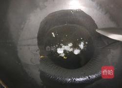 鸡腿粉条炖蘑菇的做法图解4