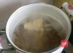 海鲜粥的做法图解1