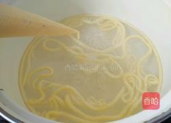 抖音网红鸡蛋面的做法图解4