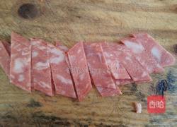 培根炒青椒的做法图解1