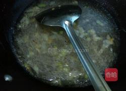 墨鱼丸的做法图解2