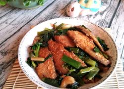 马口鱼烩小葱