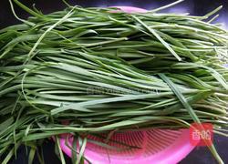 韭菜猪肉馅饺子的做法图解2