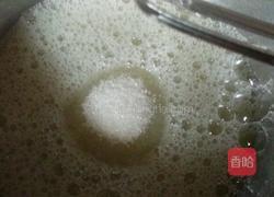 8寸戚风（菠菜汁）的做法图解4