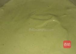 8寸戚风（菠菜汁）的做法图解8