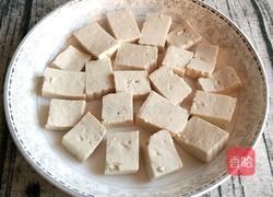 豆腐鸡蛋蒸鳗鱼干的做法图解2