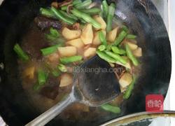家常土豆豆角炖肉的做法图解4