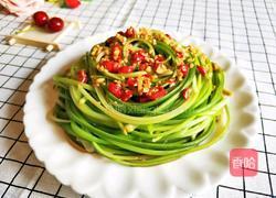 手撕蒜薹的做法图解1