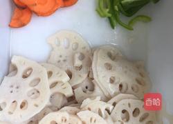 家常炒藕片的做法图解1