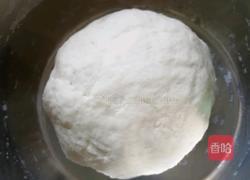 练奶红豆沙包的做法图解1