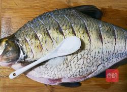 糖醋鳊鱼的做法图解2