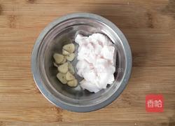 猪油渣炒白菜的做法图解2