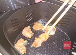 美味大拼盘 炸牛排与鸡翅根（空气炸锅）的做法图解1