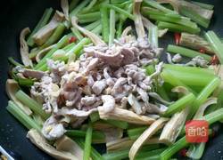 芹菜炒腐竹的做法图解13