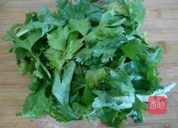 芹叶鸡蛋饼的做法图解2