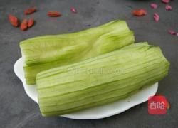 减肥瘦身汤之丝瓜猪肝汤的做法图解1