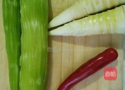 莴苣炒笋的做法图解1
