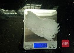 冰糖燕窝的做法图解2