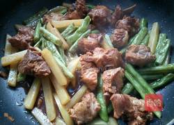 豆角土豆炖排骨的做法图解22