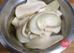 萝卜条蒸腊肉的做法图解3