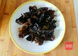 荷兰豆炒木耳的做法图解7