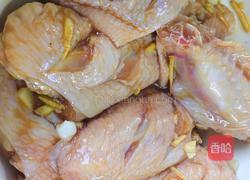 金针菇蒸鸡翅的做法图解3