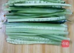 酸蒜头凉拌青瓜的做法图解2
