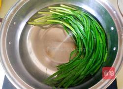 烤韭菜的做法图解3