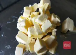 French Madeleine Recipe Illustration 4