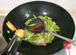 椒盐咸肉炒芦蒿的做法图解8