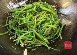 菠菜梗炒肉的做法图解9