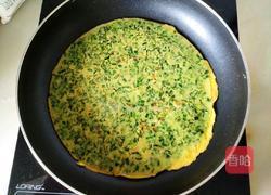 韭菜鸡蛋饼的做法图解12