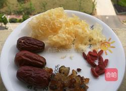 桃胶银耳羹的做法图解1