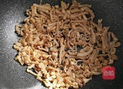 腊肉炒萝卜干的做法图解3