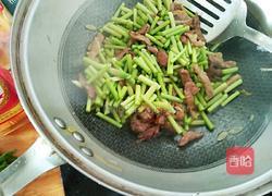 蒜苔炒肉的做法图解5