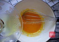 六寸斑马纹戚风蛋糕的做法图解7