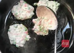 Illustration of how to make pea cake 7