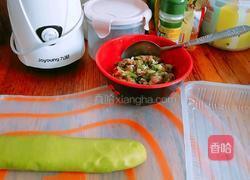 菠菜猪肉馅营养早餐饼的做法图解1