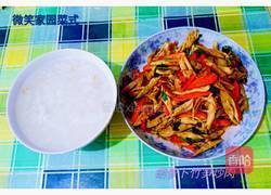 胡萝卜竹笋炒肉的做法图解5