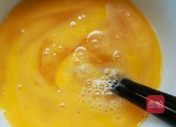 槐花炒鸡蛋的做法图解2