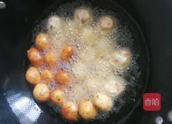 油炸土豆丸子的做法图解4