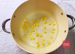 银杏腐竹蛋花糖水的做法图解4