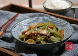 苦瓜炒肉的做法图解7