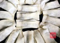 锅贴的做法图解3