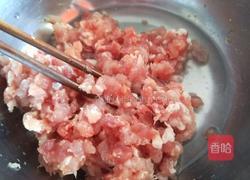 荠菜猪肉馄饨的做法图解2