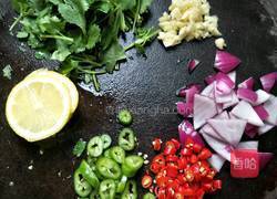 酸辣鸡爪的做法图解2