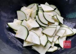 清炒小南瓜的做法图解5