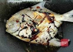 红烧鲳鱼的做法图解8