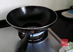 炒蚕豆的做法图解1