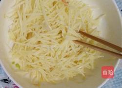 土豆丝饼的做法图解1